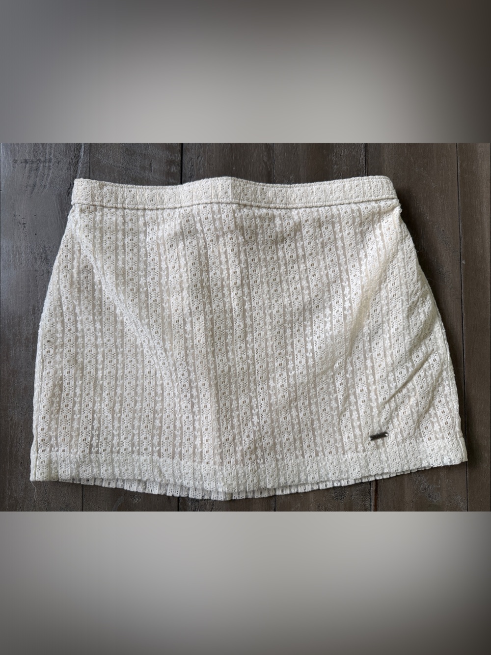 Hollister Cream Lace-Detail Mini Skirt